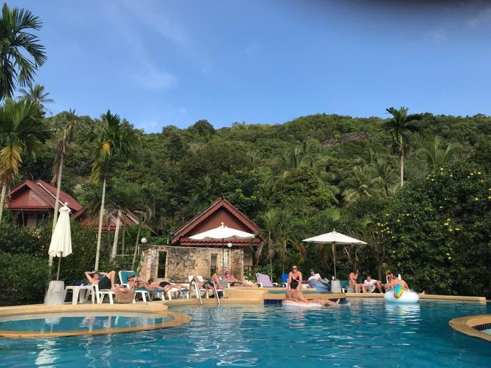 فيلا Tanouy Garden Baan Khai المظهر الخارجي الصورة